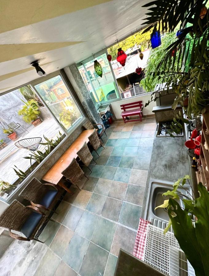 ホテル Surf N Roll House サユリタ エクステリア 写真